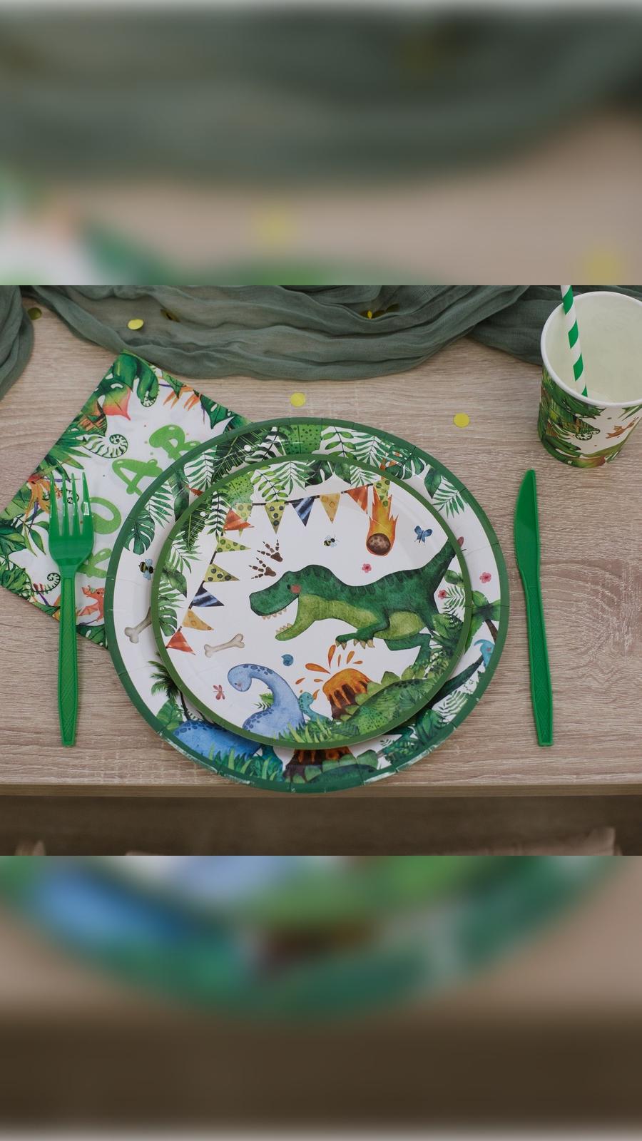 Праздничный набор посуды "Дино"