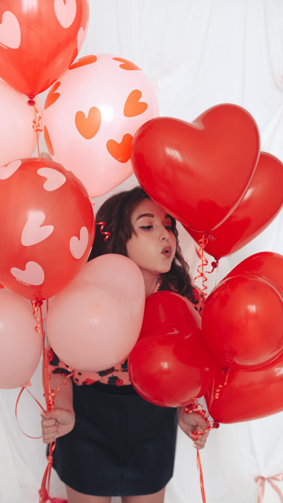 Фонтаны из шаров на 14 февраля